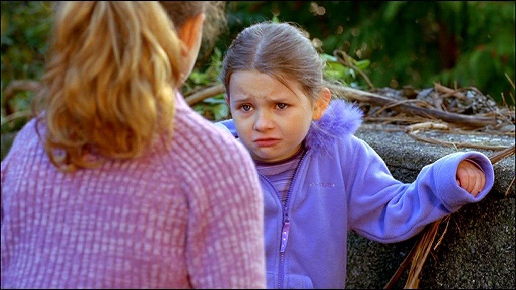 AbigailBreslin-Chestnut-185.jpg