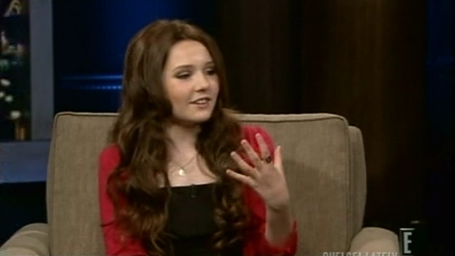 AbigailChelseaLately00107.png