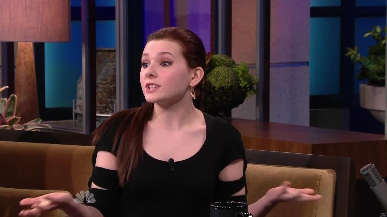 AbigailBreslinJayLeno231599.jpg