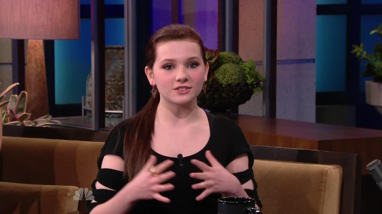 AbigailBreslinJayLeno232314.jpg