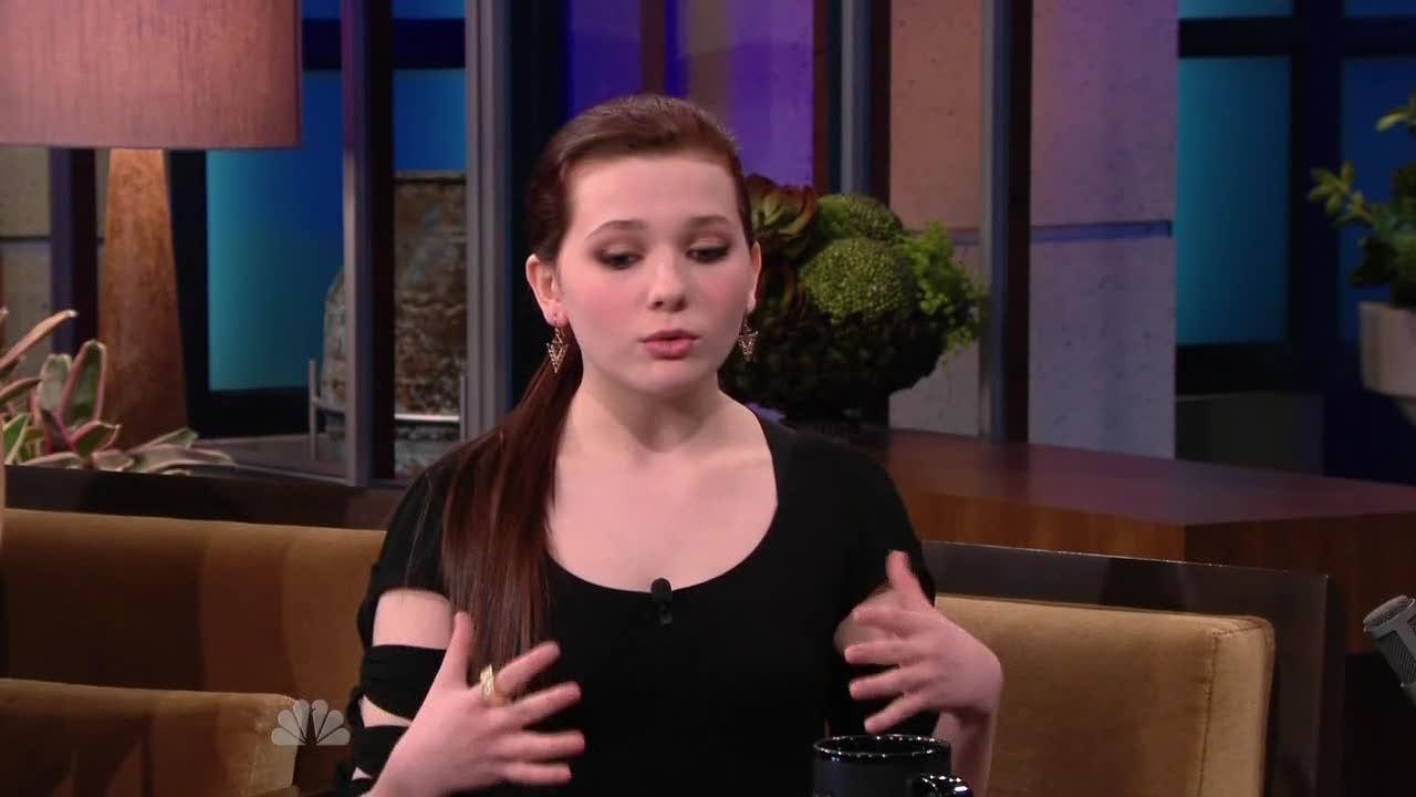 AbigailBreslinJayLeno232451.jpg