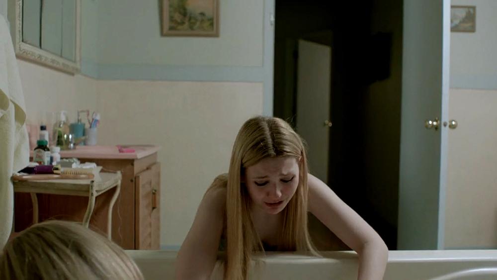 abigailbreslin-perfectsisters-01146.jpg