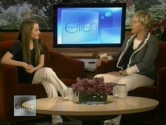ellen_08000088.png