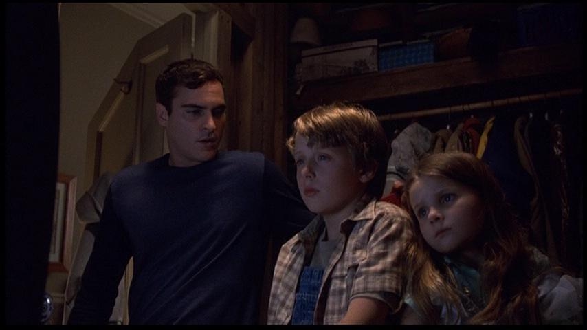 AbigailBreslin_Sigs584.jpg