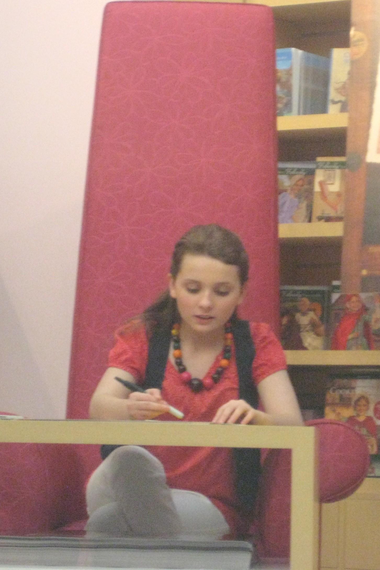 HQ - Thank [url=http://www.flickr.com/photos/robw3712/]you[/url]
