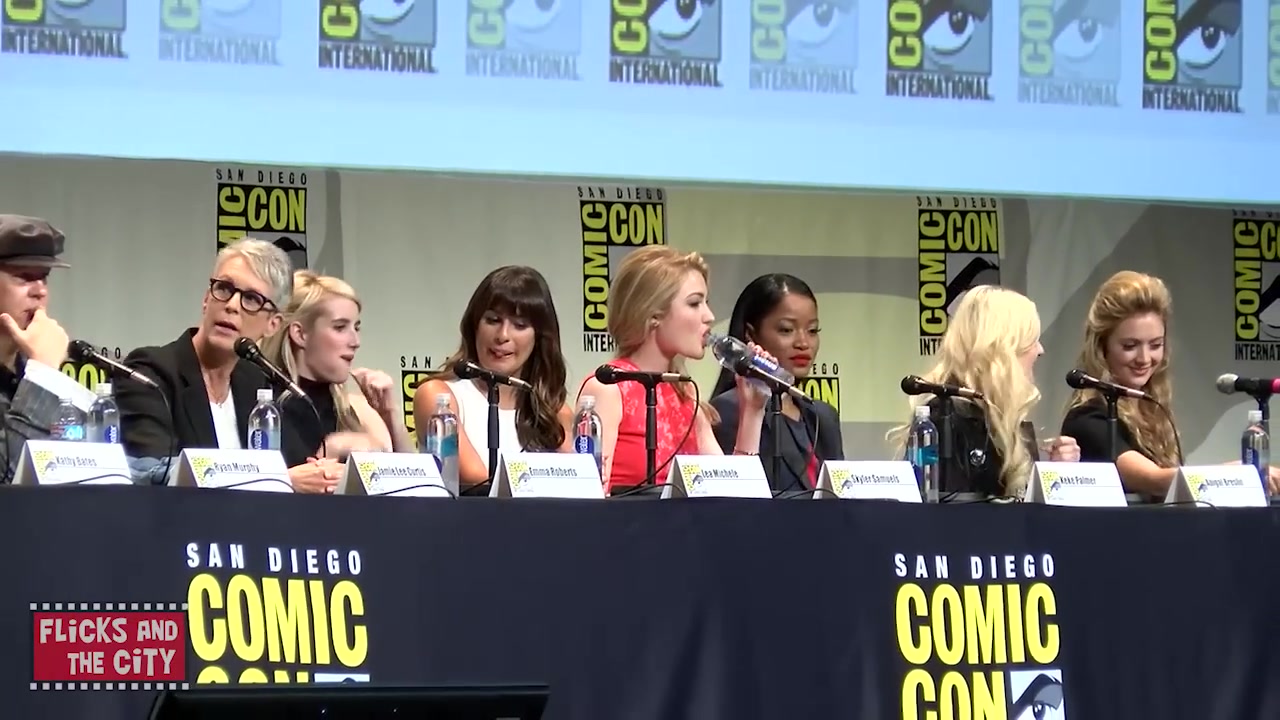 sq_ahs_panel_comiccon2015_000207.jpg sq_ahs_panel_comiccon2015_000207.jpg