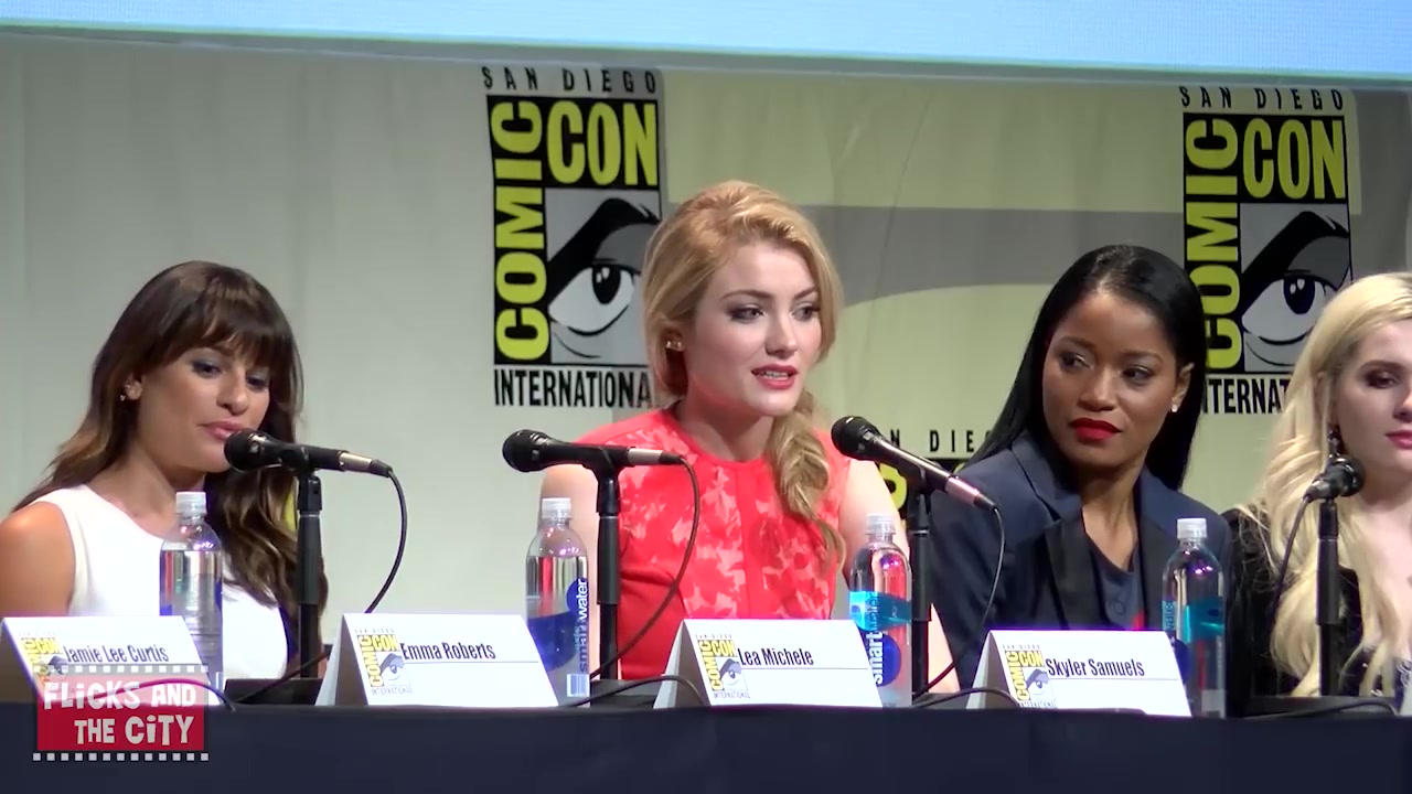 sq_ahs_panel_comiccon2015_000734.jpg sq_ahs_panel_comiccon2015_000734.jpg