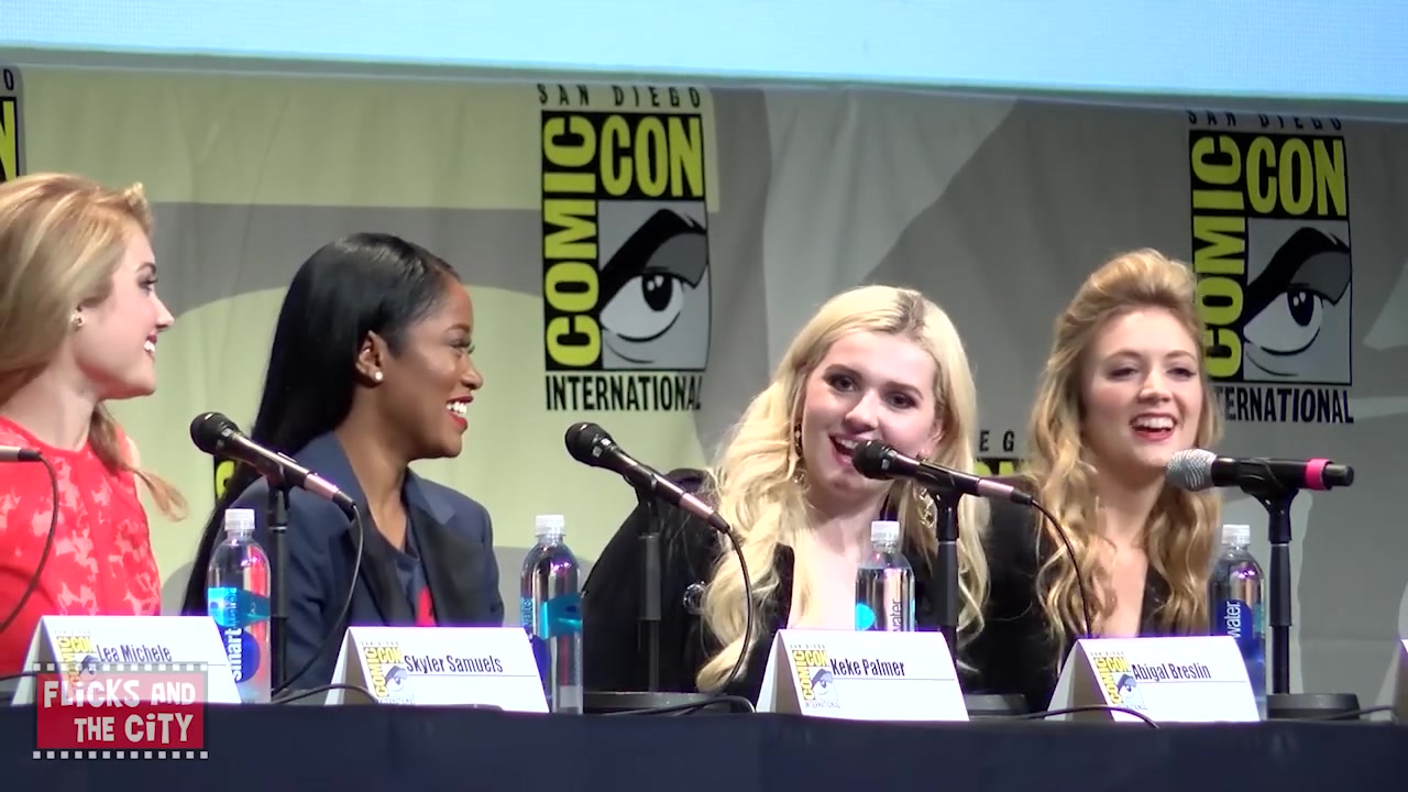 sq_ahs_panel_comiccon2015_000816.jpg sq_ahs_panel_comiccon2015_000816.jpg