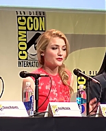 sq_ahs_panel_comiccon2015_000714.jpg