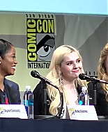 sq_ahs_panel_comiccon2015_000817.jpg