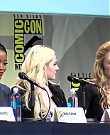 sq_ahs_panel_comiccon2015_000827.jpg