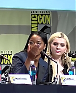 sq_ahs_panel_comiccon2015_001027.jpg