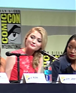 sq_ahs_panel_comiccon2015_001058.jpg