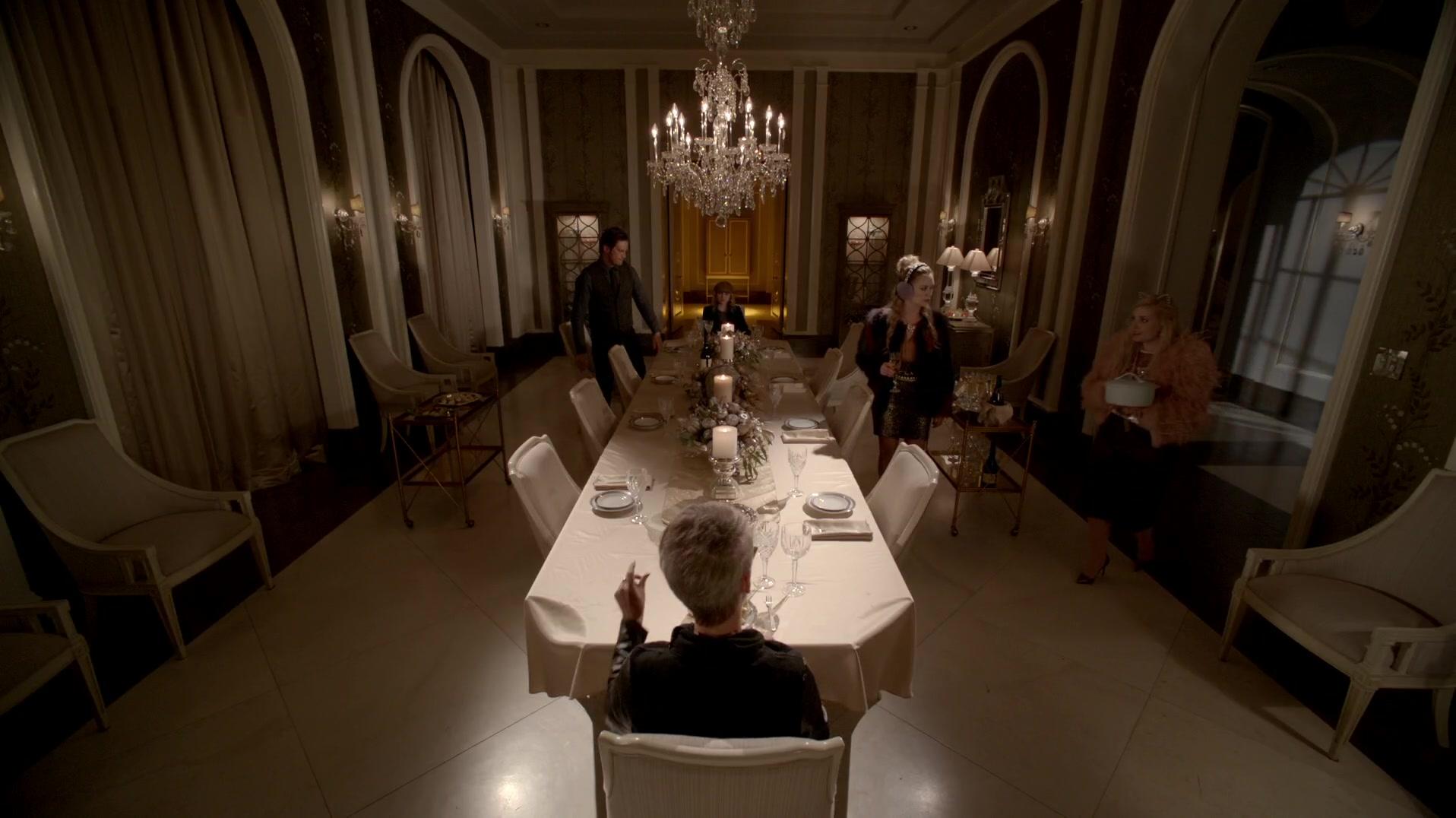 Scream_Queens_2015_S01E10_Thanksgiving_1080p_3334.jpg