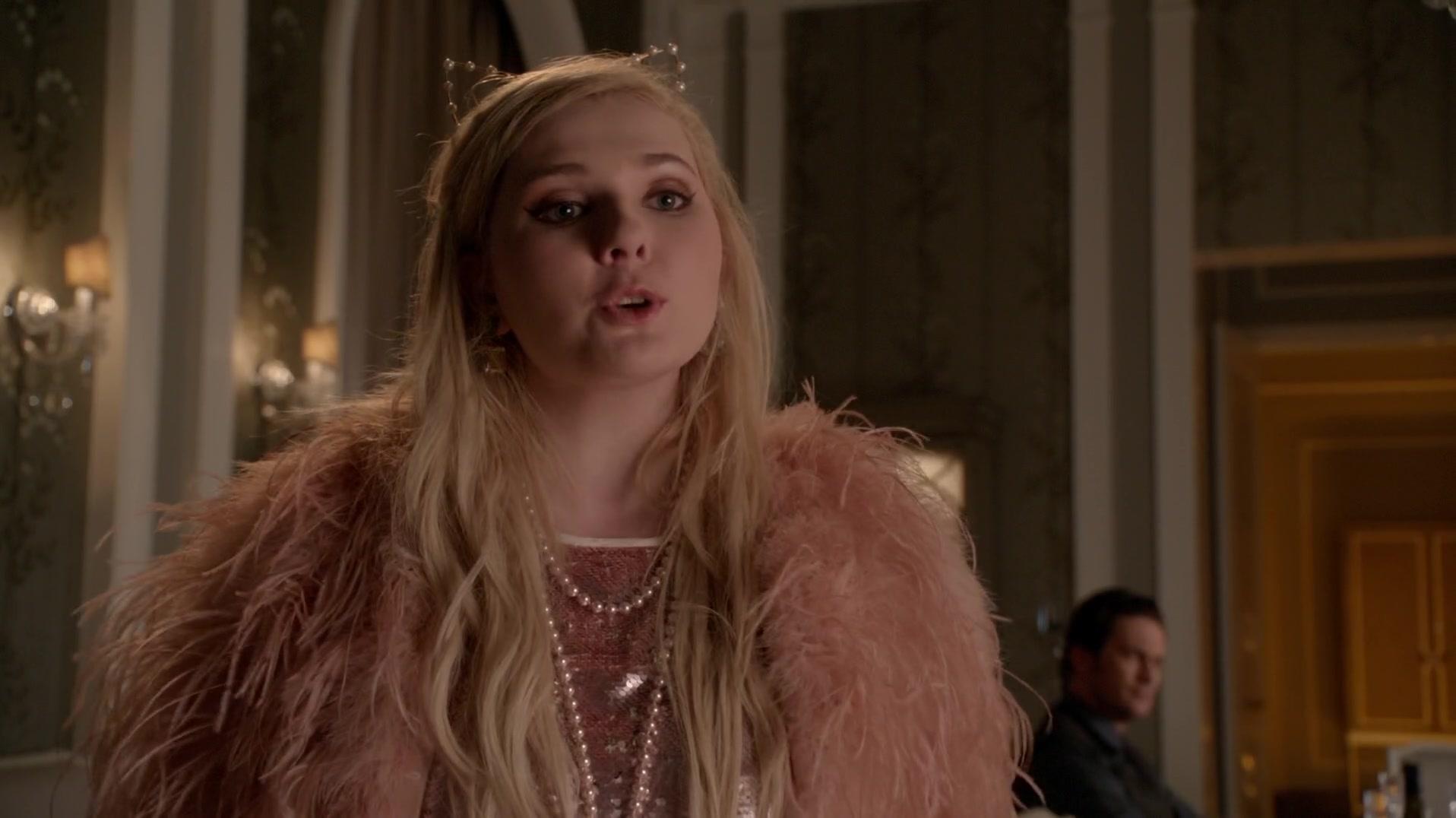 Scream_Queens_2015_S01E10_Thanksgiving_1080p_3668.jpg
