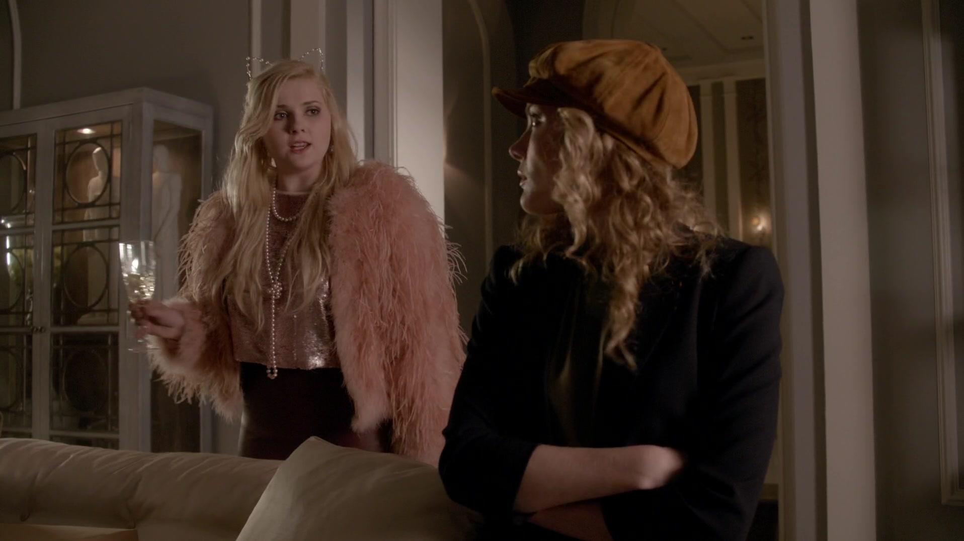 Scream_Queens_2015_S01E10_Thanksgiving_1080p_4167.jpg