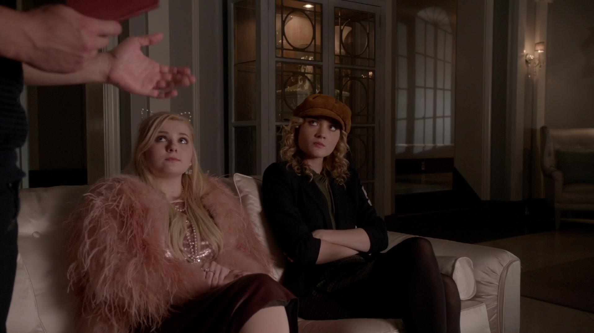 Scream_Queens_2015_S01E10_Thanksgiving_1080p_5073.jpg
