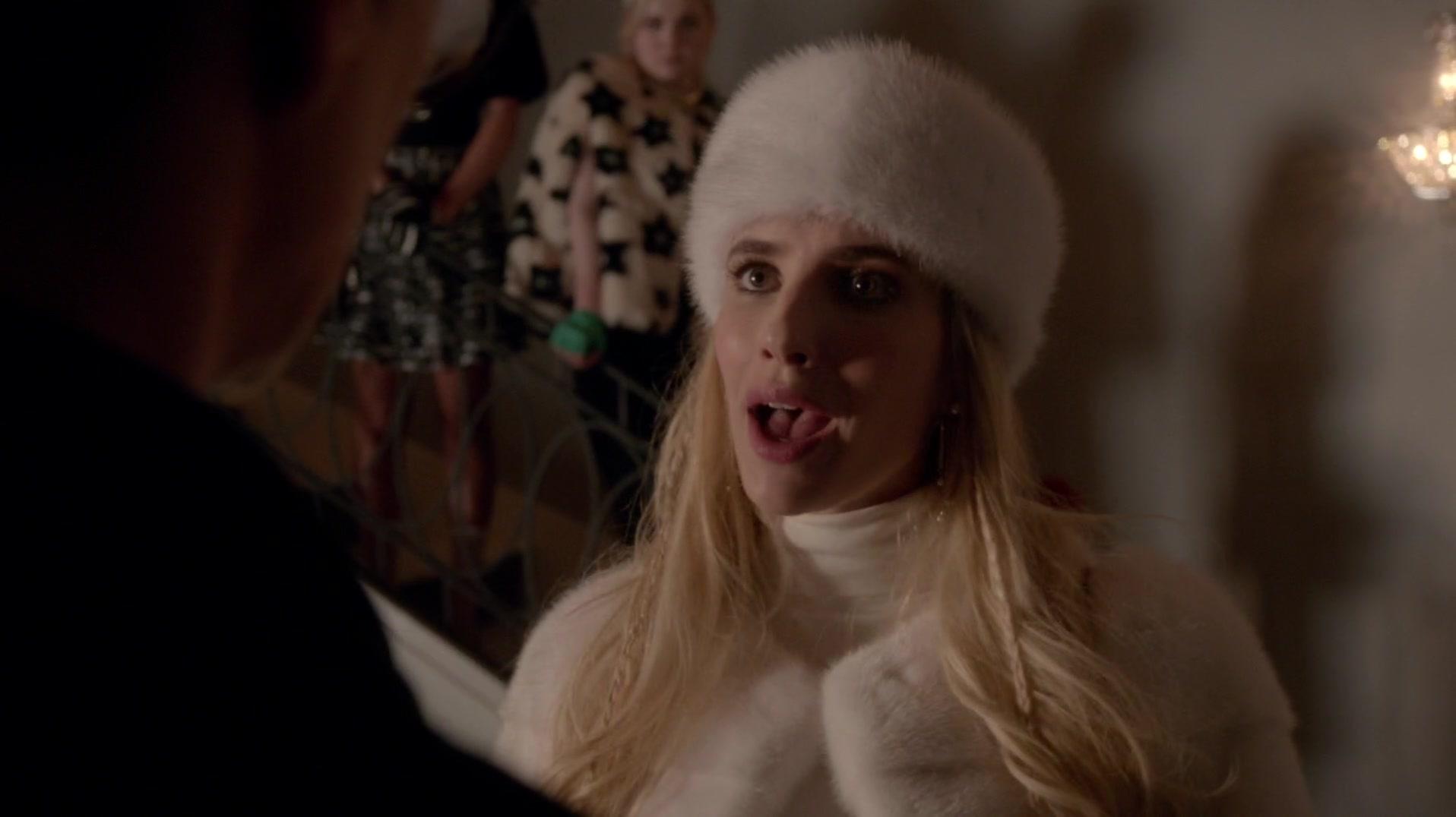 Scream_Queens_2015_S01E11_Black_Friday_1080p__0585.jpg