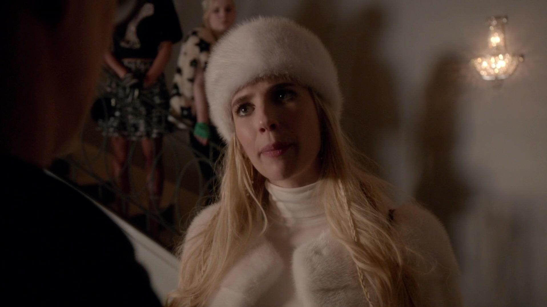 Scream_Queens_2015_S01E11_Black_Friday_1080p__0629.jpg