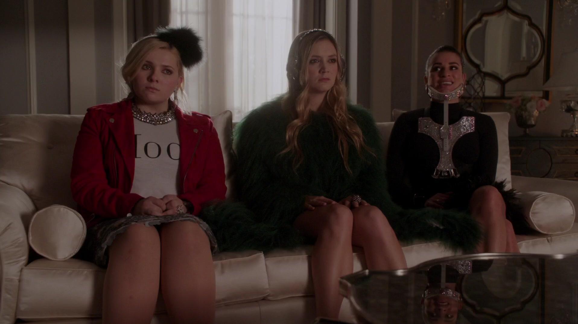 Scream_Queens_2015_S01E11_Black_Friday_1080p__1799.jpg