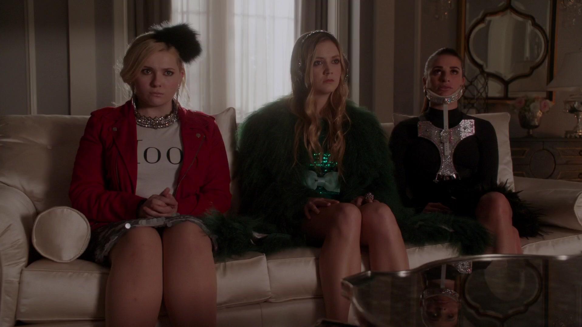 Scream_Queens_2015_S01E11_Black_Friday_1080p__1807.jpg