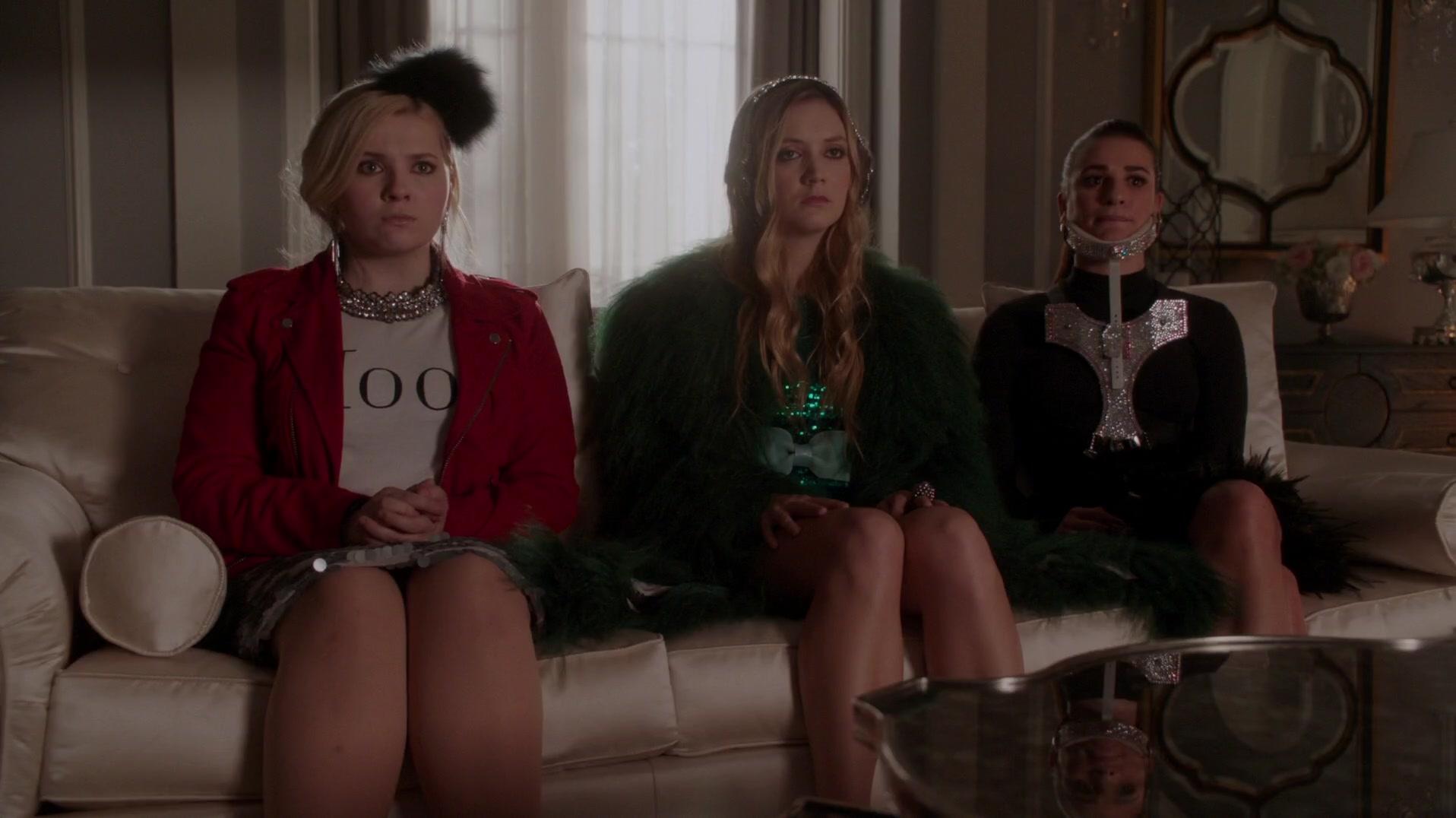 Scream_Queens_2015_S01E11_Black_Friday_1080p__1808.jpg
