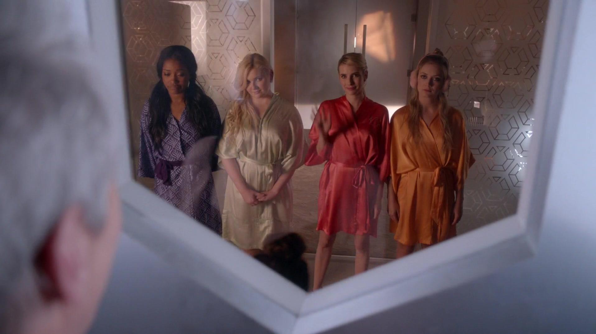 Scream_Queens_2015_S01E11_Black_Friday_1080p__4687.jpg