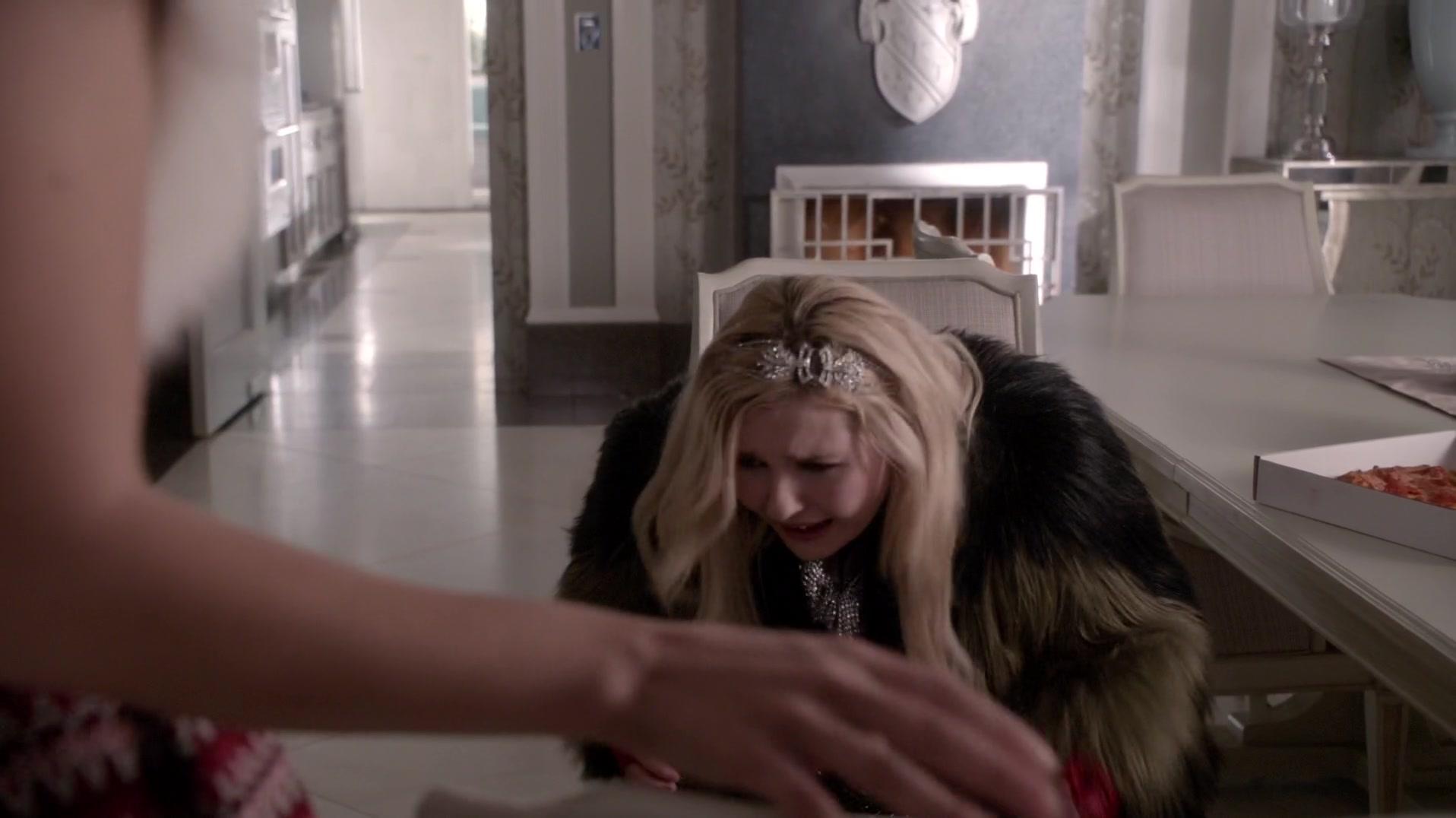 Scream_Queens_2015_S01E12_Dorkus_1080p__3403.jpg