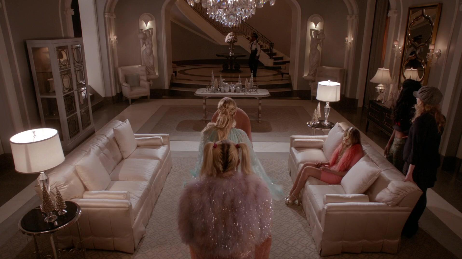 Scream_Queens_2015_S01E13_The_Final_Girl28S29_1080p__1516.jpg