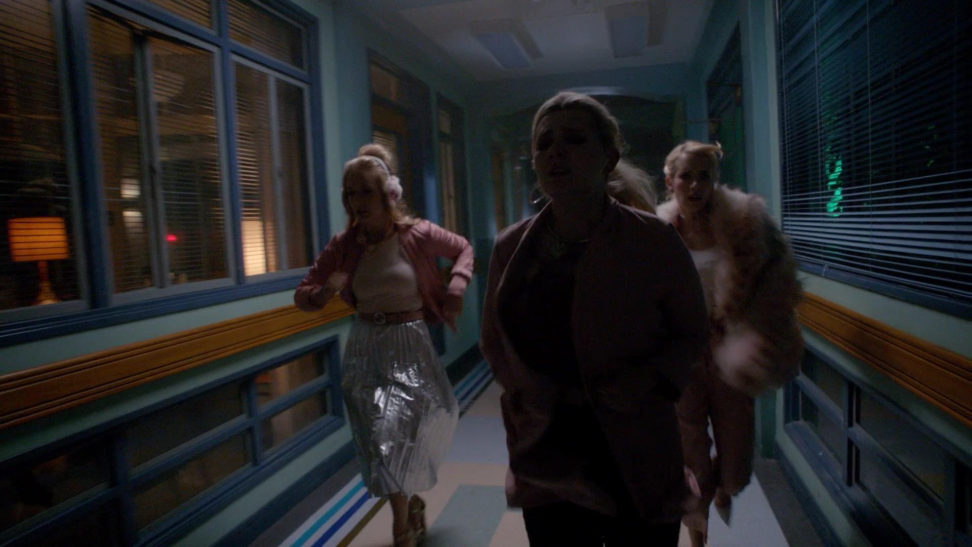 Scream_Queens_2016_S02E02_1080p_6149.jpg
