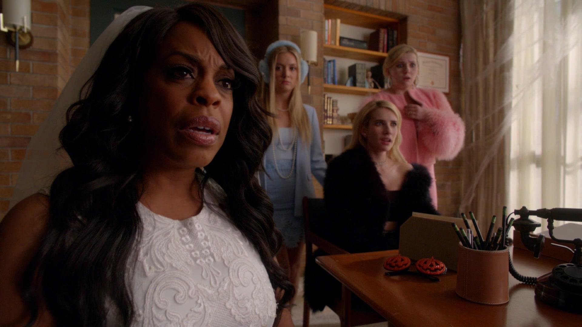 Scream_Queens_2015_S02E04_1080p_1390.jpg