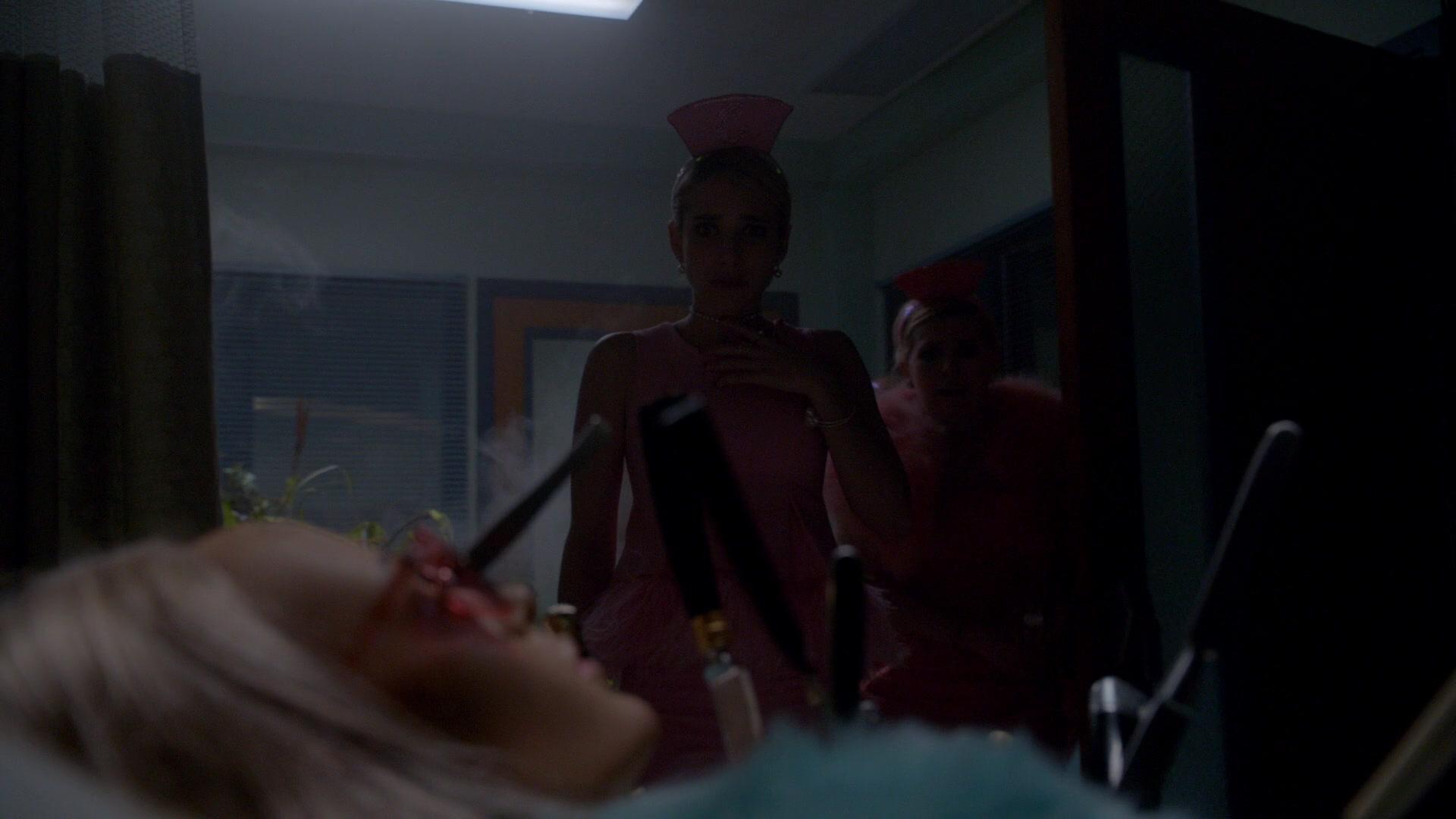 Scream_Queens_2016_S02E09_1080p_0101.jpg