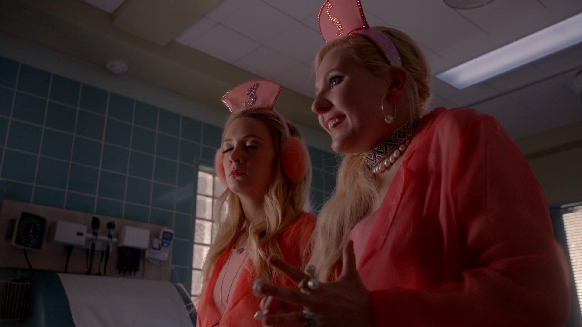 Scream_Queens_2016_S02E10_1080p_3160.jpg