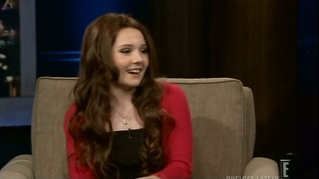 AbigailChelseaLately00039.png