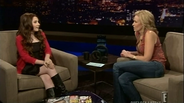 AbigailChelseaLately00124.png