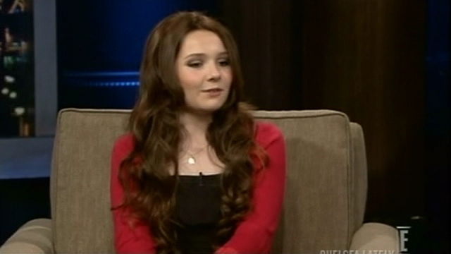 AbigailChelseaLately00135.png