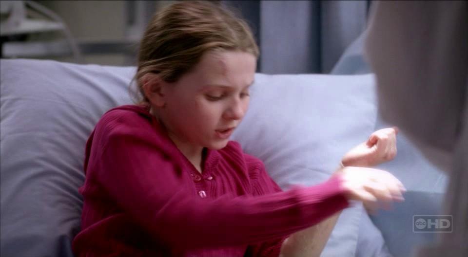 AbbieGreysAnatomy_139.jpg