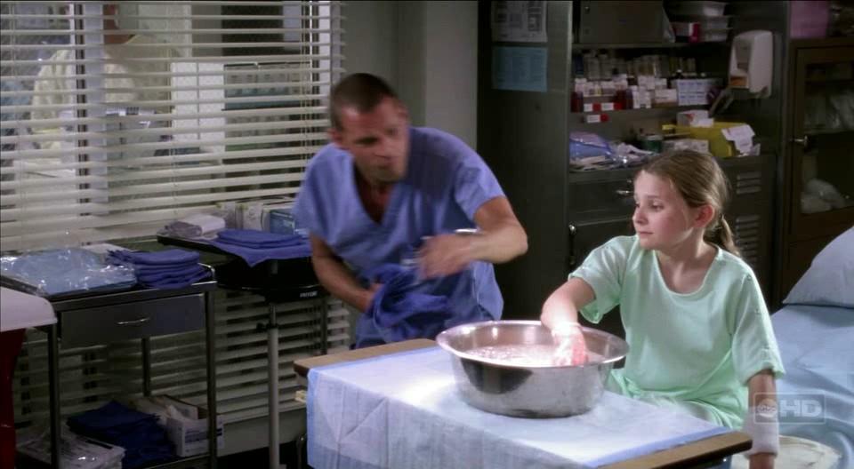 AbbieGreysAnatomy_328.jpg