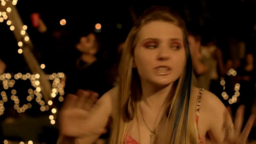 abigailbreslin-perfectsisters-01024.jpg