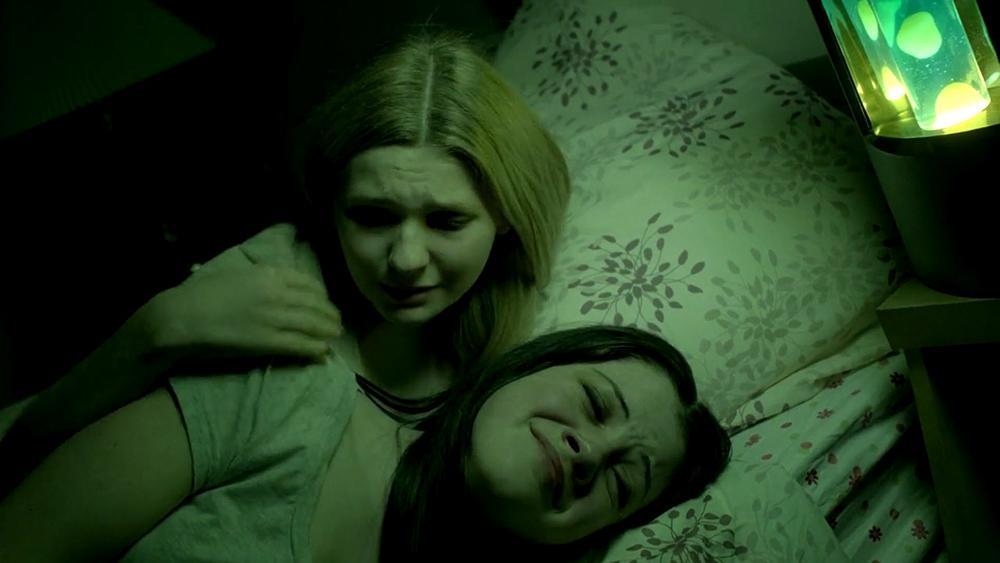 abigailbreslin-perfectsisters-01718.jpg