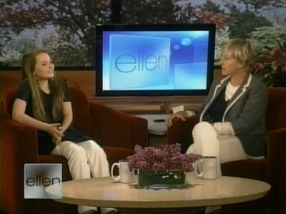 ellen_08000305.png