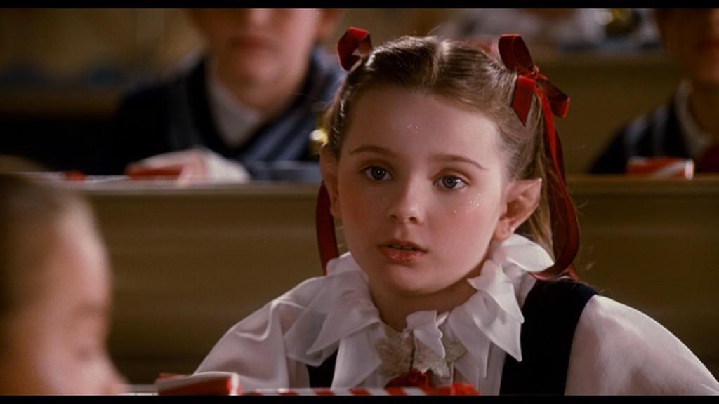 AbigailBreslin-TheSantaClause3-04.jpg