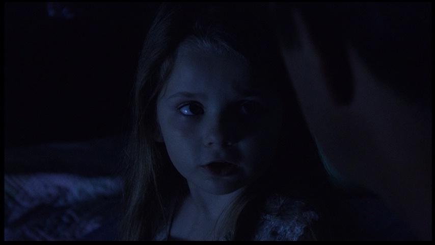 AbigailBreslin_Sigs133.jpg