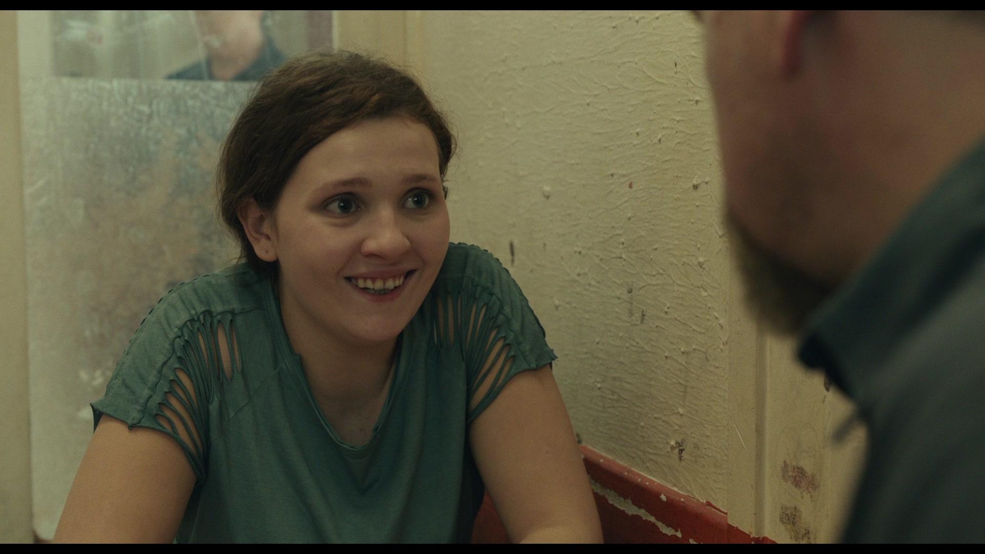 Stillwater_2021_1080p_BluRay__02925.jpg