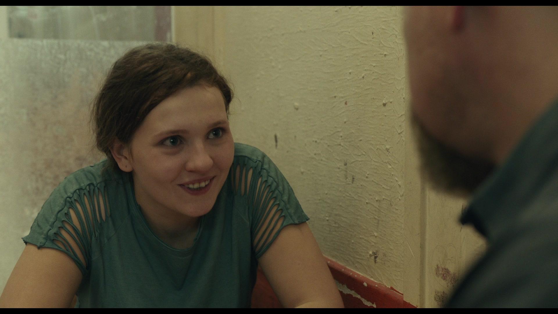 Stillwater_2021_1080p_BluRay__02937.jpg
