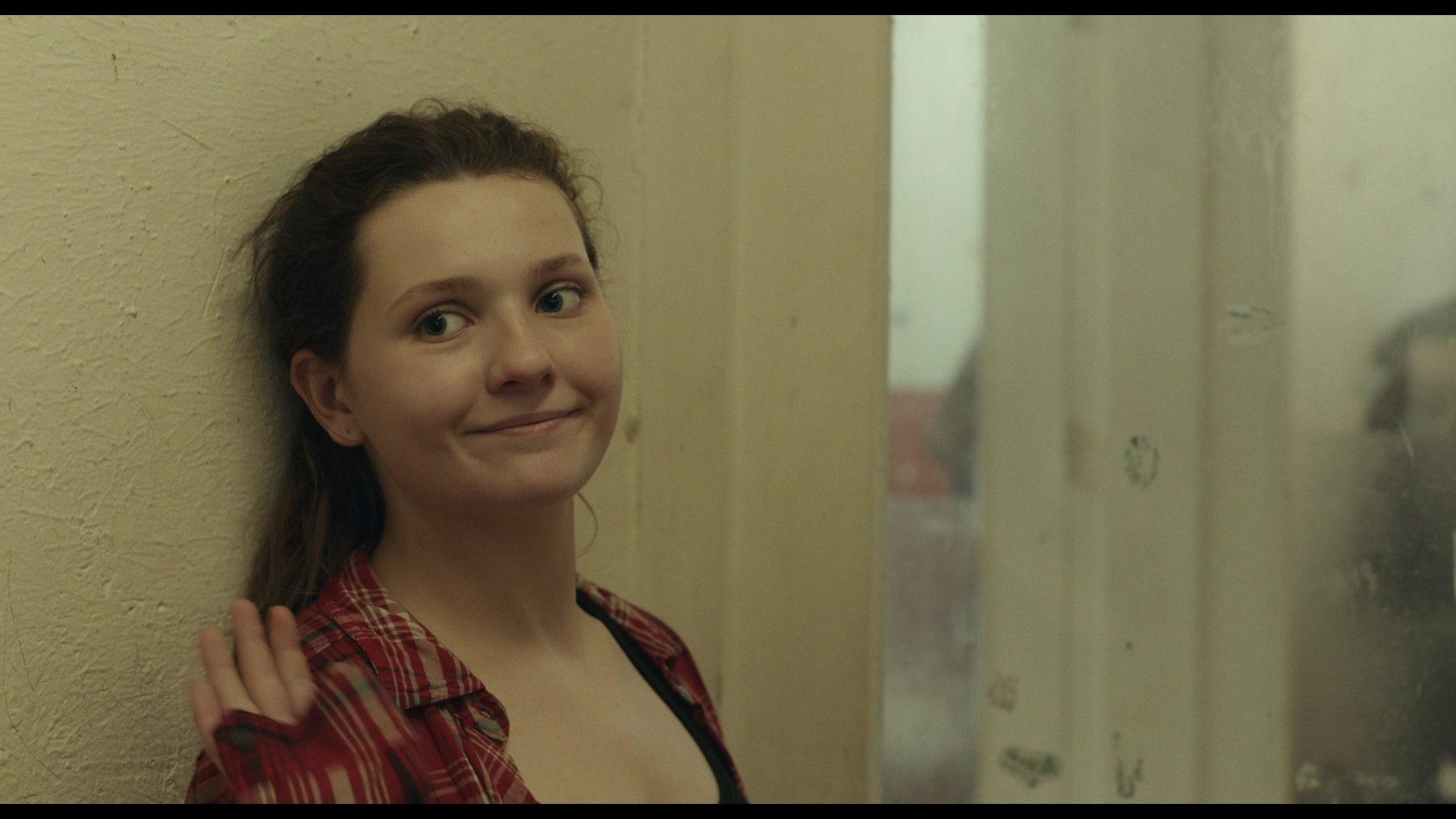 Stillwater_2021_1080p_BluRay__05691.jpg