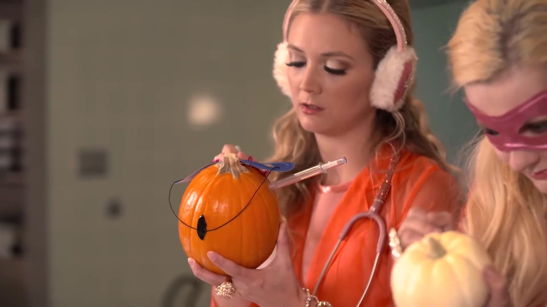 PumpkinDecoratingChanels_SQS2_106.jpg
