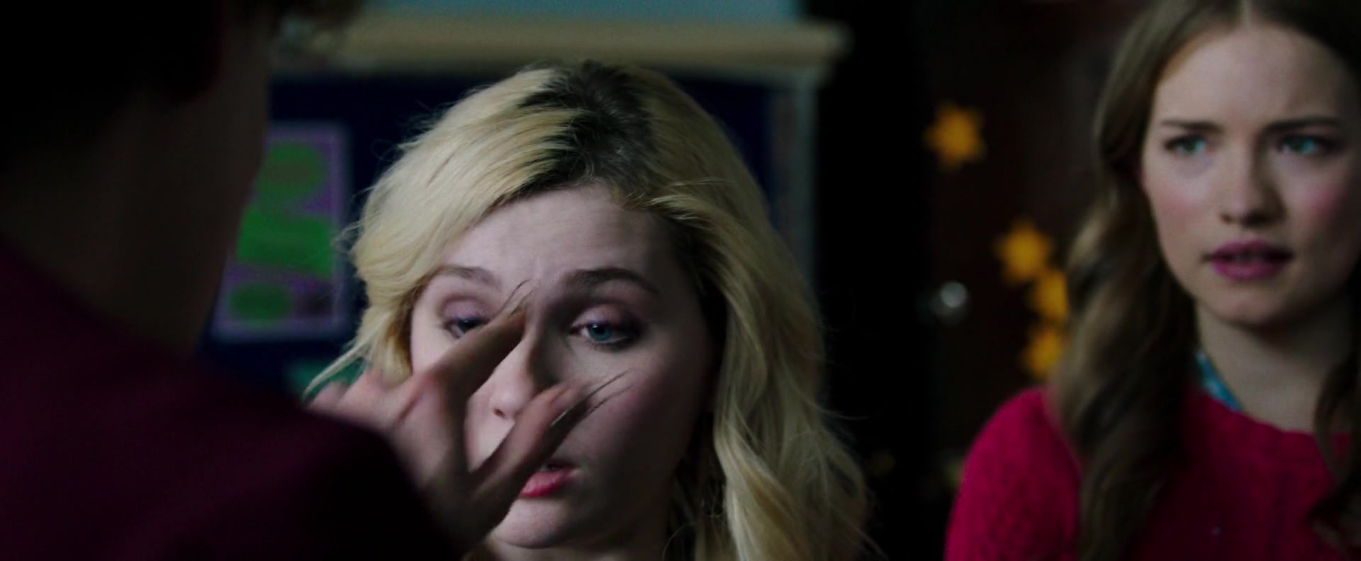 Freak_Show_2017_1080p_002108.jpg