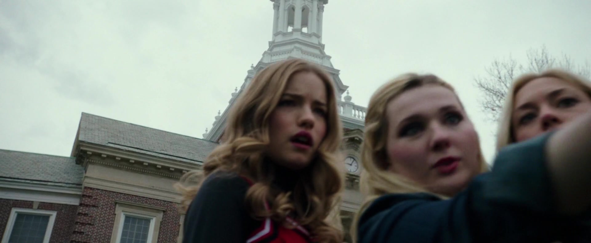 Freak_Show_2017_1080p_007941.jpg