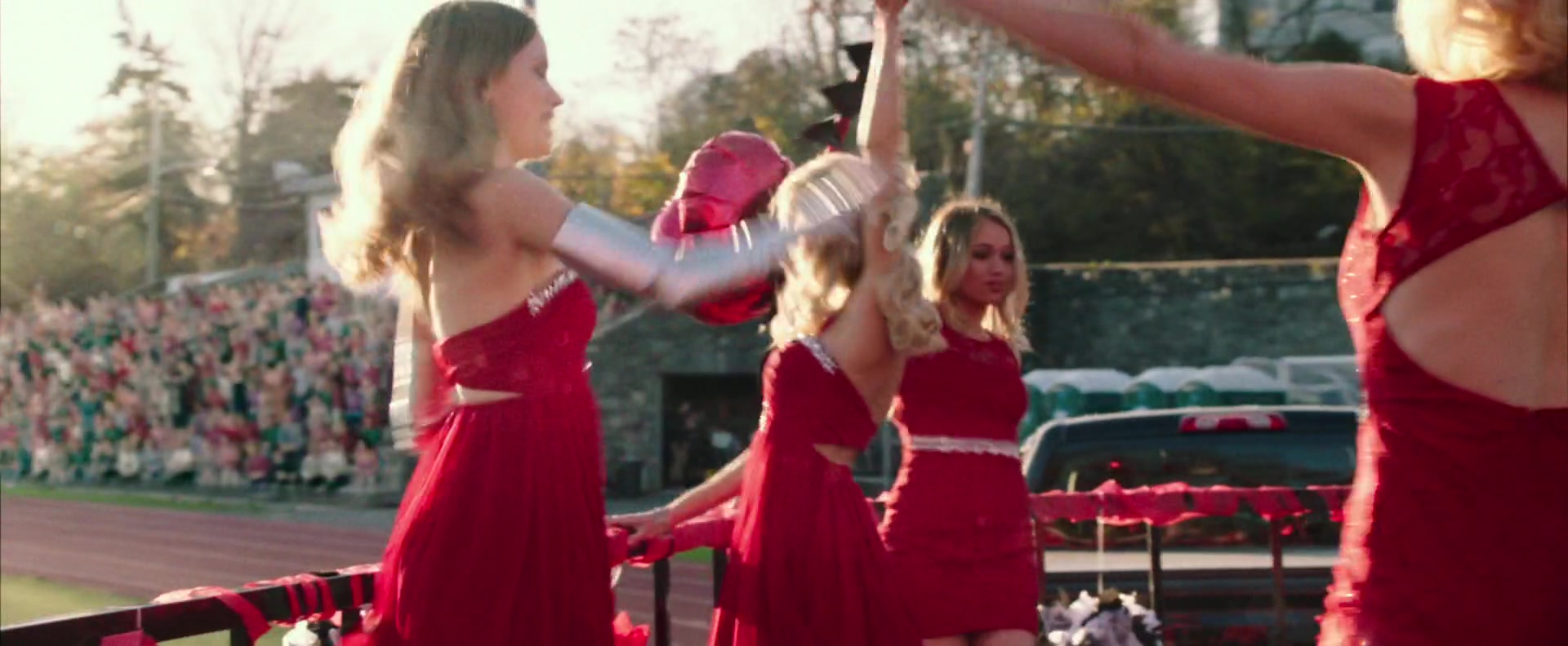 Freak_Show_2017_1080p_010023.jpg